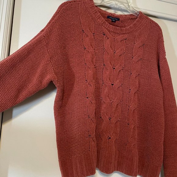 American Eagle Burnt Orange Chunky Chenille Cable Knit Cozy Crew Sweater Size M - Picture 7 of 10